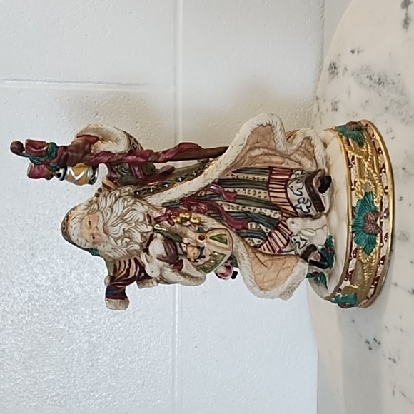 Vintage Musical Porcelain Santa with Bunnies Plays I wish you a Merry Christmas - Picture 1 of 16